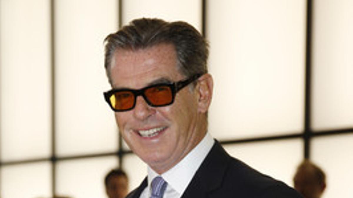 Pierce Brosnan en la fiesta de Giorgio Armani.