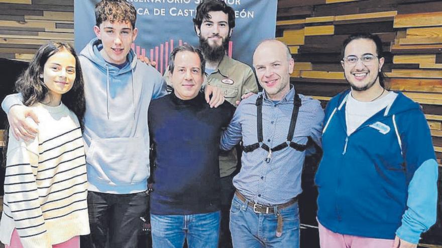 Un cuarteto de saxos con acento arousano inicia una gira gallega