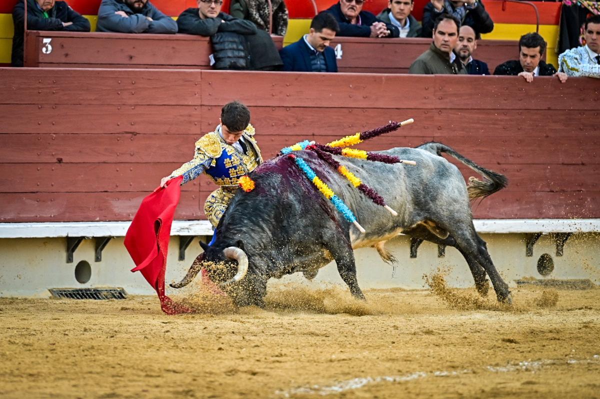 Primera jornada de la feria taurina de la Magdalena, en imágenes