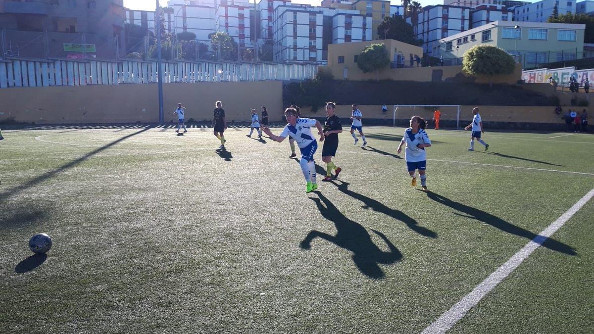 Un partido de Tenerife EDI en Las Chumberas
