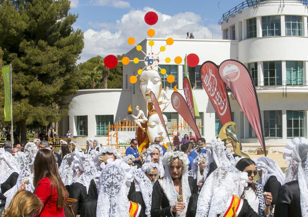 Hogueras en la Universidad de Alicante