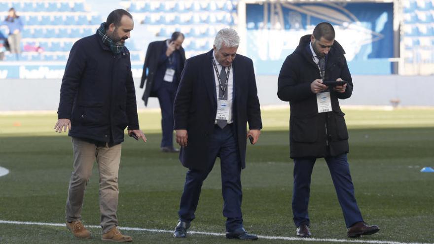 Marcelino sí se quejó del césped de Mendizorroza antes del partido