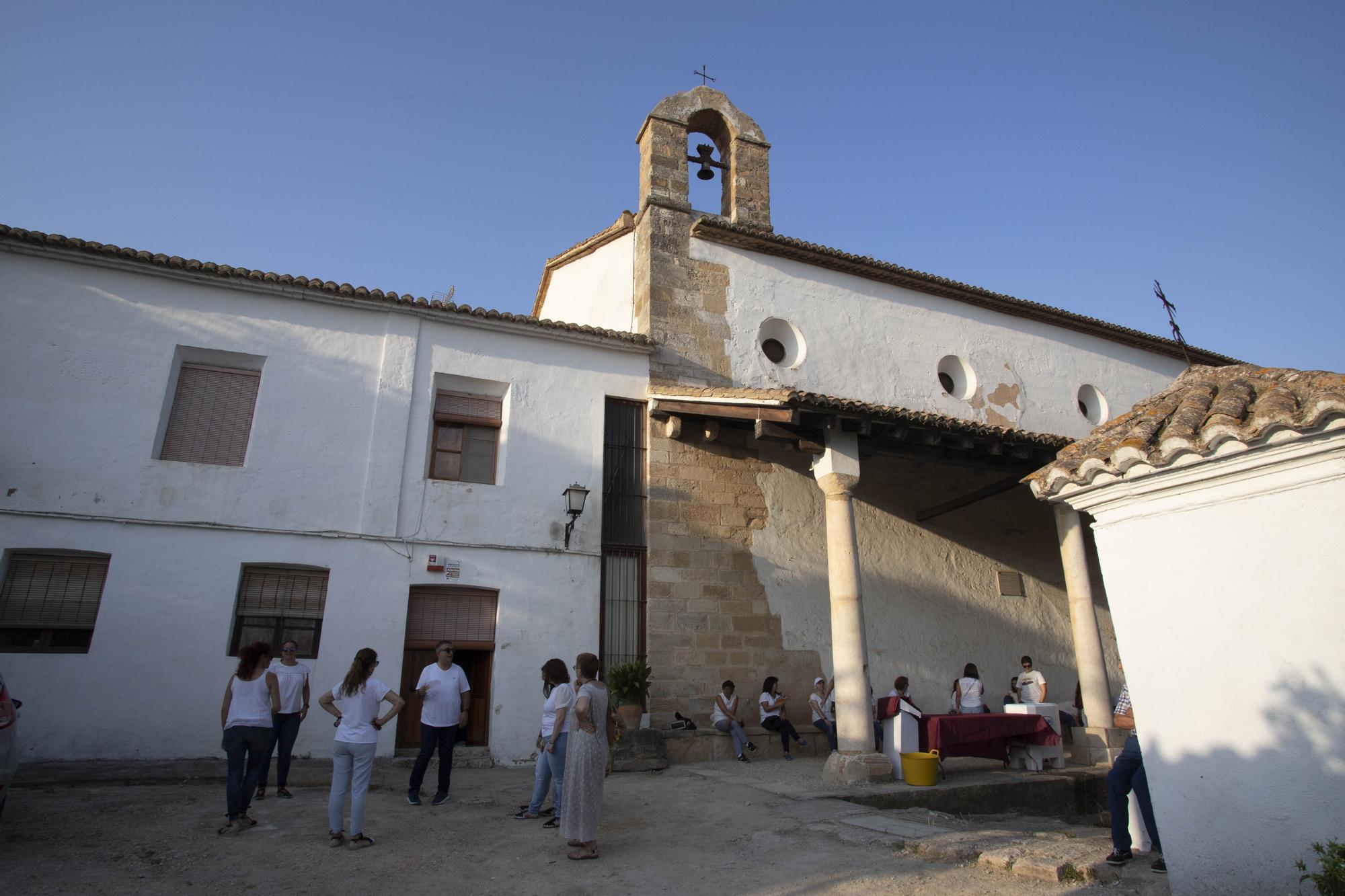 La ermita Sant Feliu de Xàtiva se llena tras dos años sin celebrar su patrón