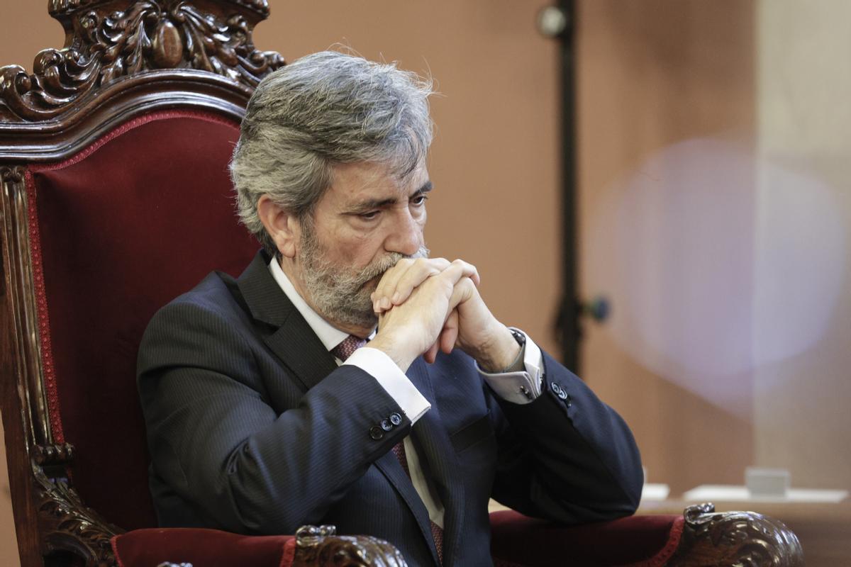 Lesmes convoca un ple del CGPJ el 13, després del fracàs de les negociacions per renovar el TC Lesmes convoca un ple del CGPJ el 13, després del fracàs de les negociacions per renovar el TC