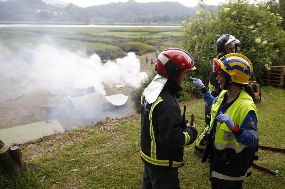 Doble simulacro de emergencias en Asturias: un accidente de avión y un gran incendio forestal