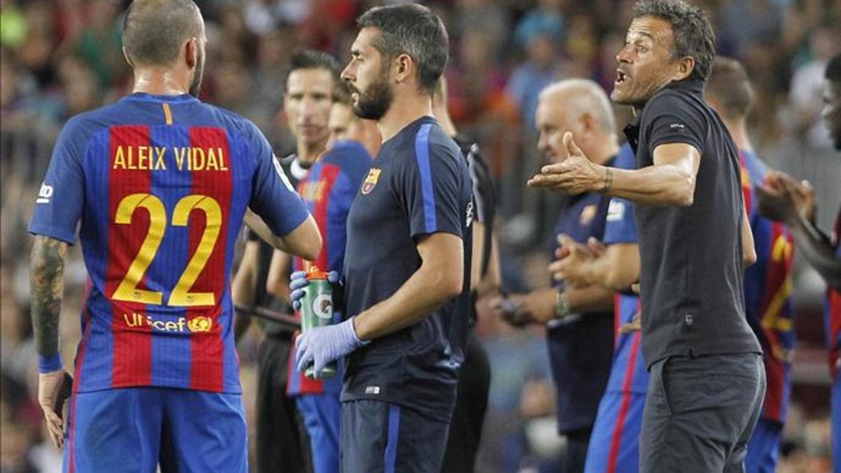 Luis Enrique no está satisfecho con el rendimiento de Aleix Vidal