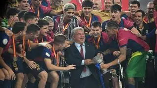 El Barça hace añicos al Madrid con una obra de arte en la final de la Supercopa
