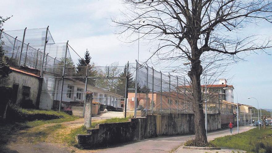 Detenidos en Irún dos de los cinco fugados tras un motín en el centro de menores de Sograndio (Oviedo)