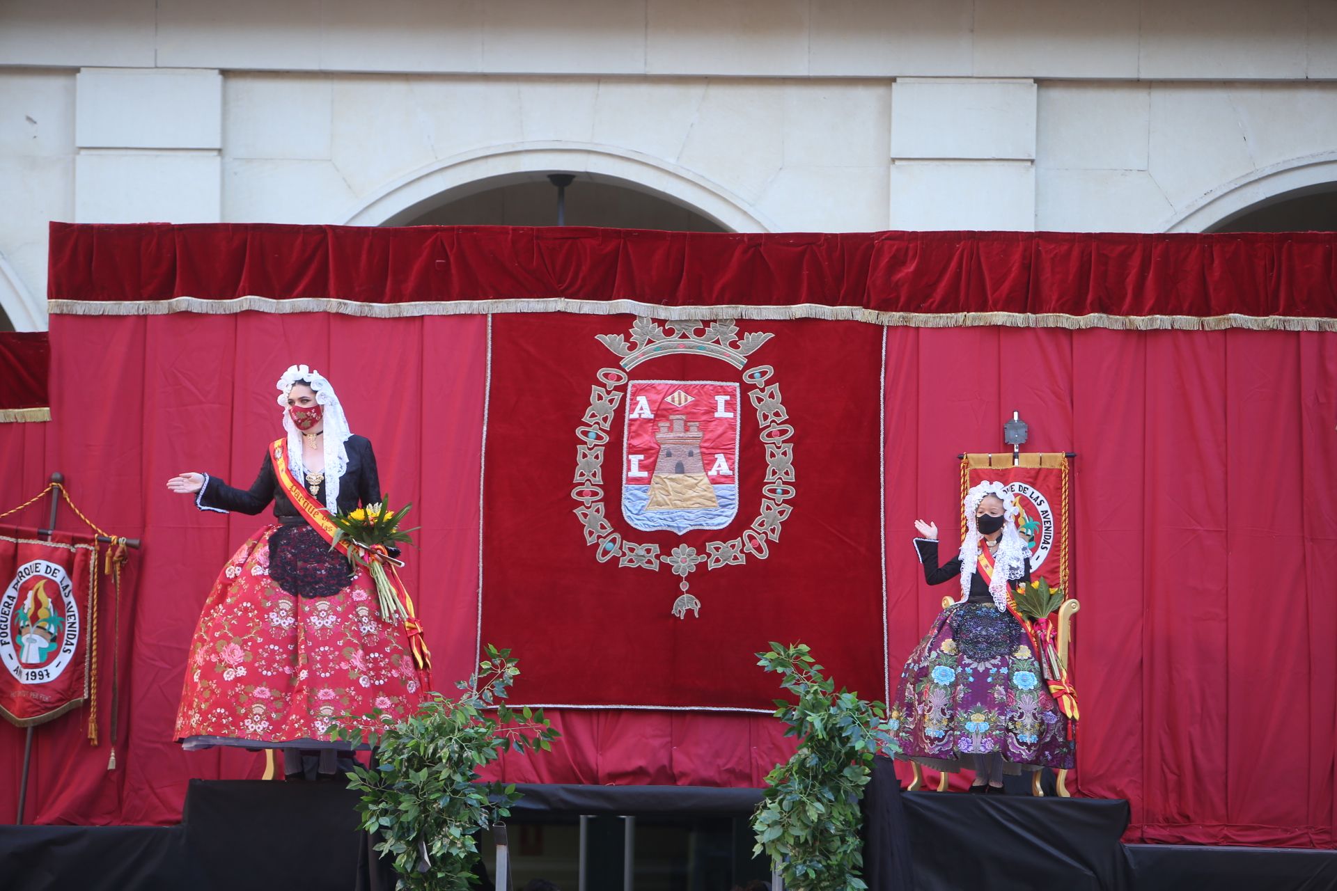 Comienzan las Hogueras del covid