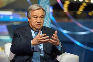 António Guterres arremete contra las petroleras y los bancos que las financian