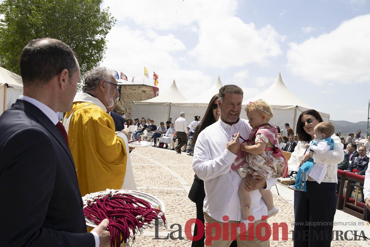 Fiestas de Caravaca | Imposición de cruces a los nuevos hermanos cofrades de la Vera Cruz