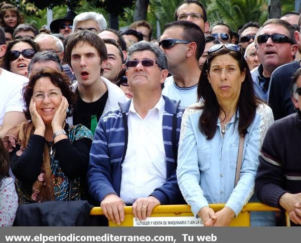 GALERÍA DE FOTOS - Las mejores imágenes de las Mascletás de Magdalena