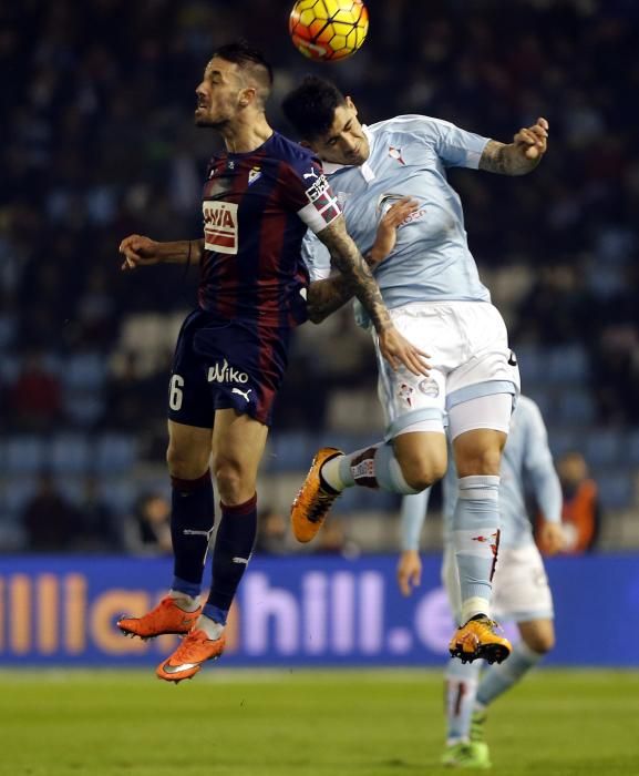 Así fue el paso del "Tucu" Hernández por el Celta: cuatro años en los que se ganó el aplauso de la afición