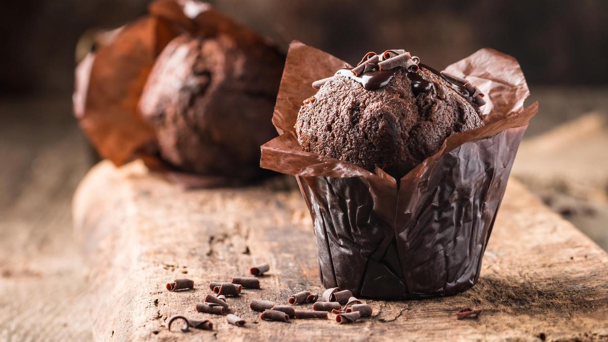 Los muffins de chocolate pueden ser la mejor forma de endulzar tu domingo