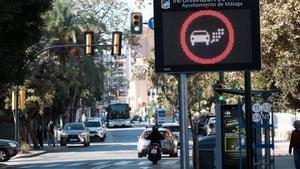 El Ayuntamiento defiende la legalidad de sus actuaciones en el ámbito de la Zona de Bajas Emisiones.