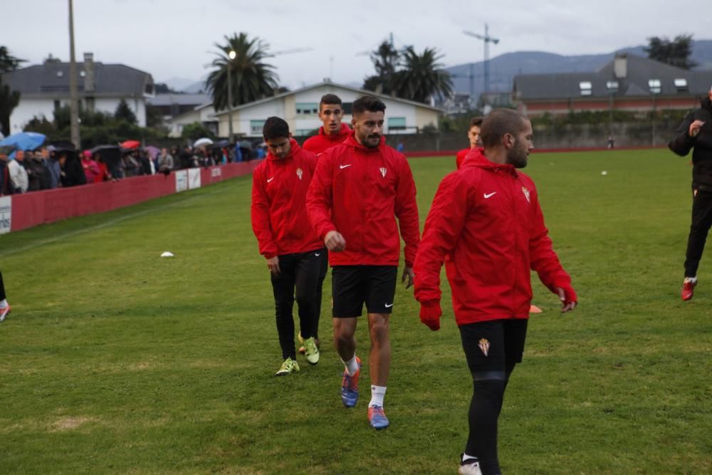 Entrenamiento del Sporting en Navia