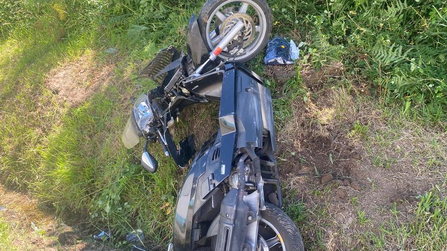 Fallece el conductor de un ciclomotor tras salirse de la vía en Vilanova