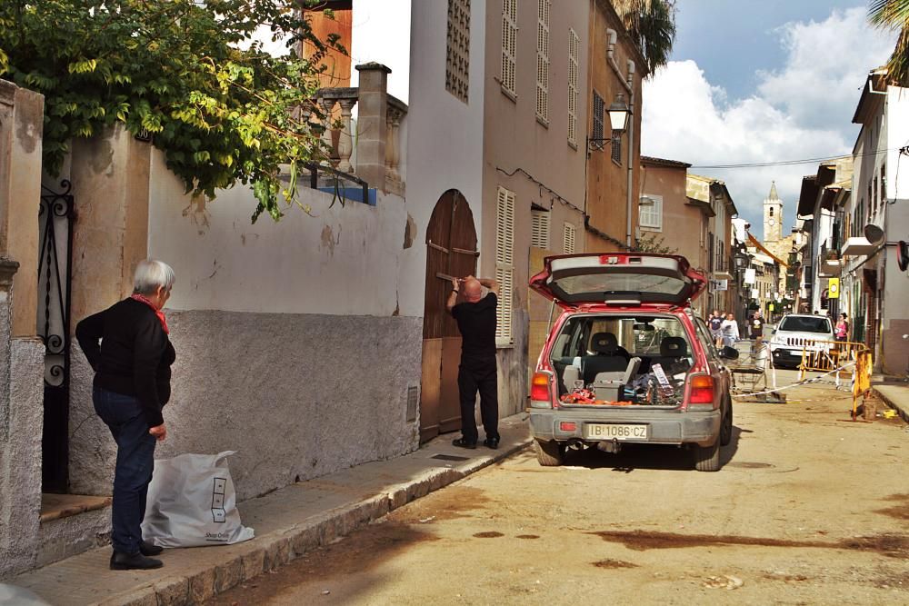 Nach den Wassermassen, in denen 13 Menschen starben, kam die beispiellose Hilfswelle. Die MZ war mehrmals in Sant Llorenç und Umgebung unterwegs.