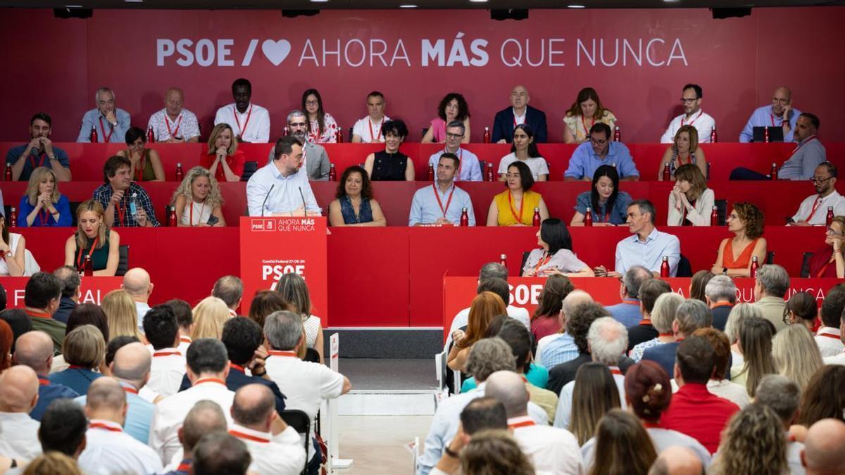 Barbón, esta mañana durante su intervención