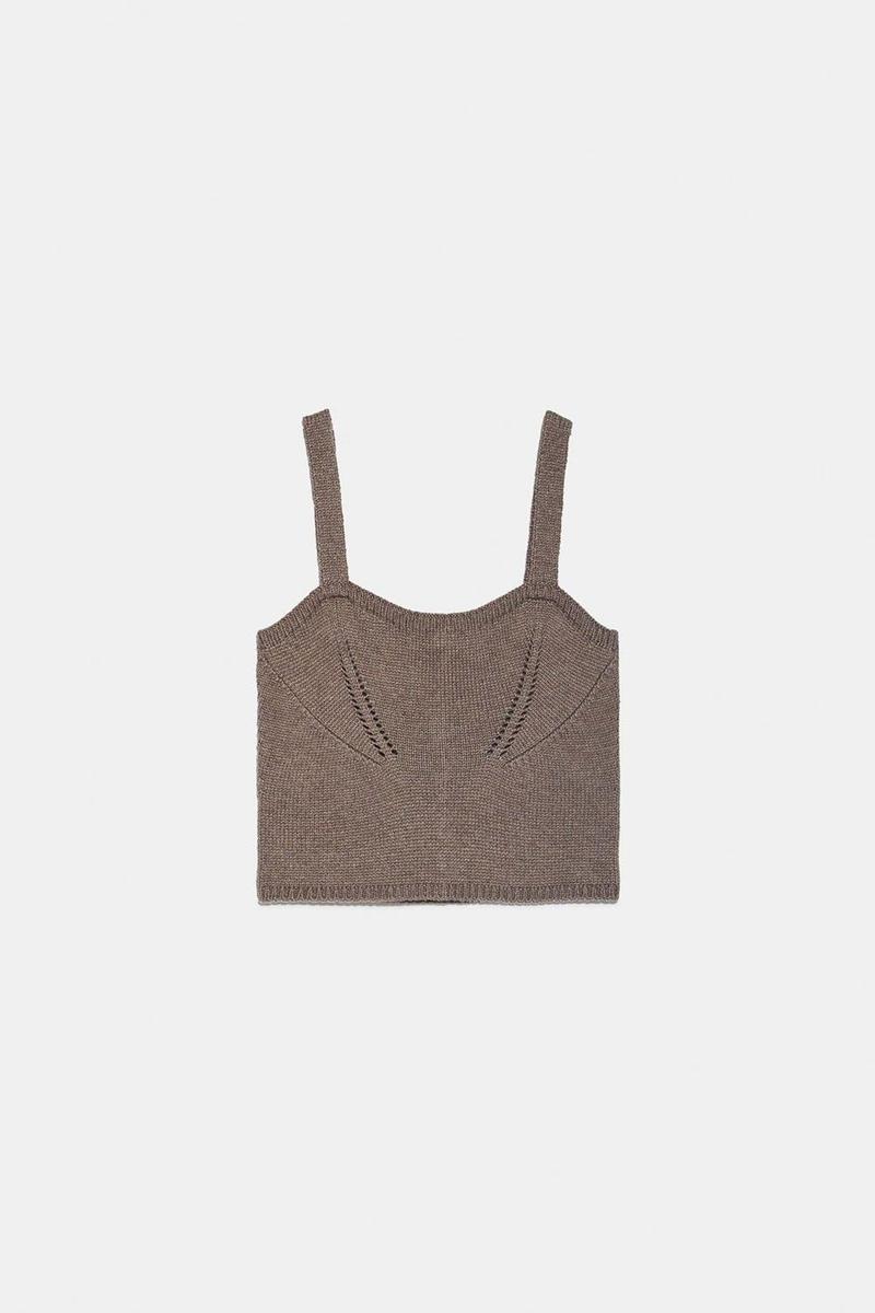 Top calado de Zara. (Precio: 15,95 euros)