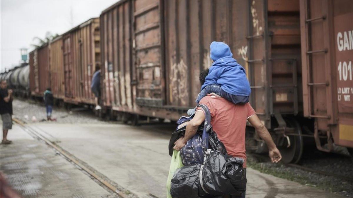 Migrantes centroamericanos a su paso por México.