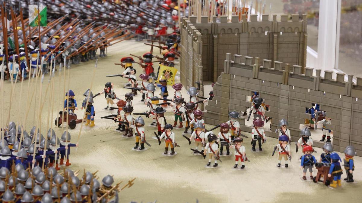 Exposición clicks de Playmobil en el Museo Militar de A Coruña