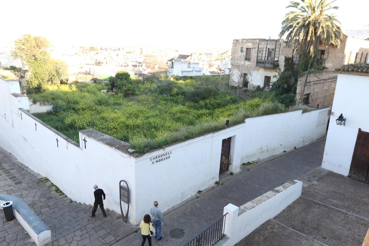 Vista del espacio donde se construirá el hotel junto al Bailío.