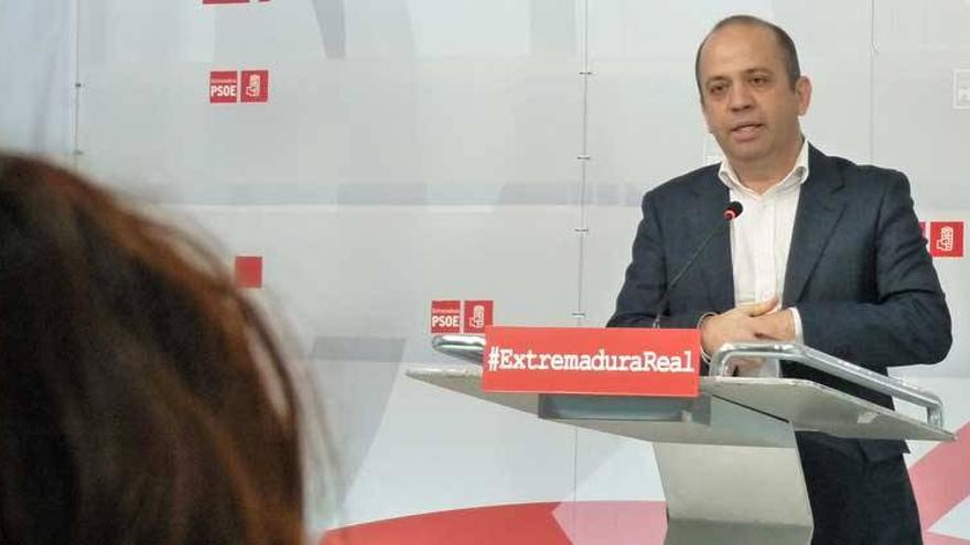 El PSOE denuncia que la Junta retira dos programas de atención a maltratadas