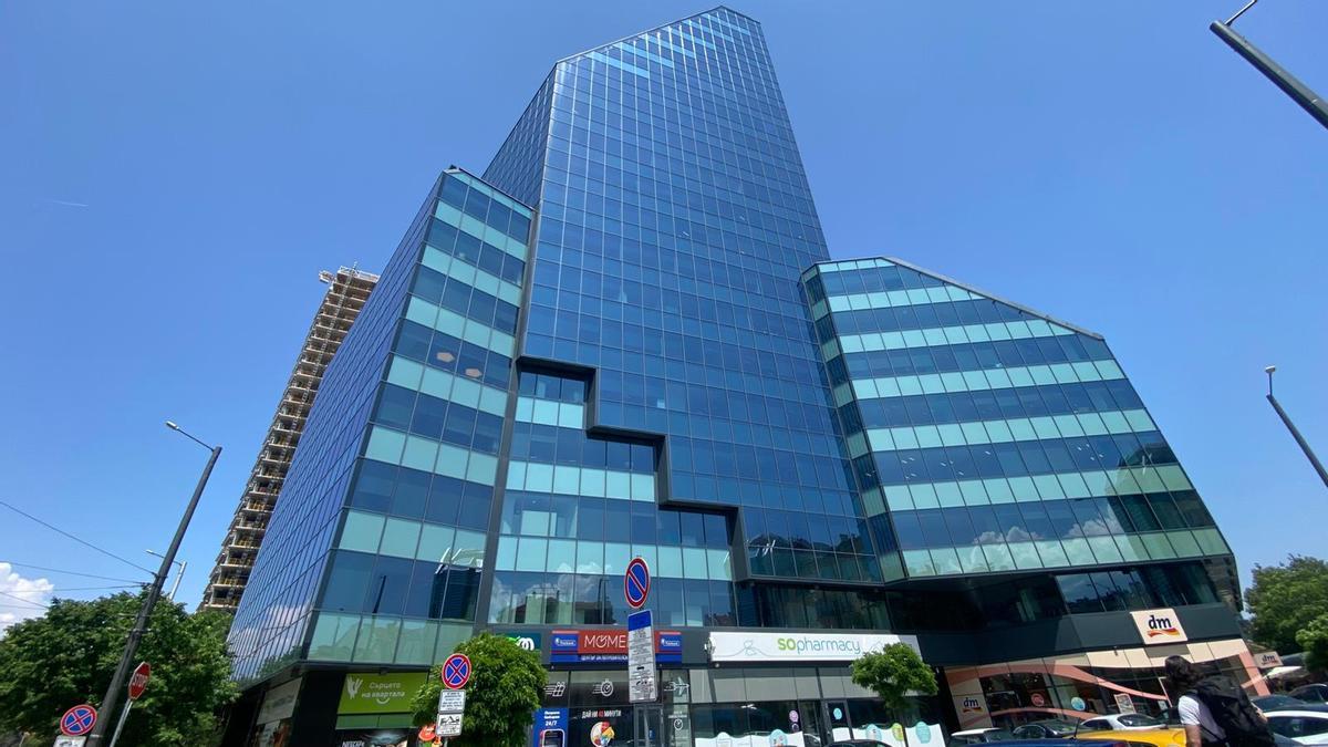 La torre en Bulgaria donde trabaja el valenciano subcontratado por la plataforma de alojamientos