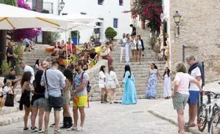Ibiza cierra julio con un 4% menos de noches en hoteles que el año pasado