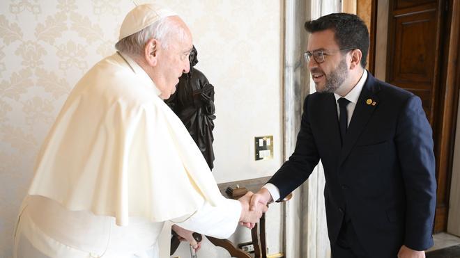 Pere Aragonès se reúne con el papa Francisco