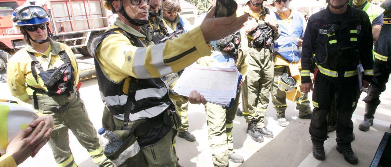 El simulacro de incendio en El Valle, en imágenes