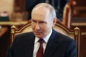 Putin anuncia un breve alto el fuego con motivo de la Pascua ortodoxa
