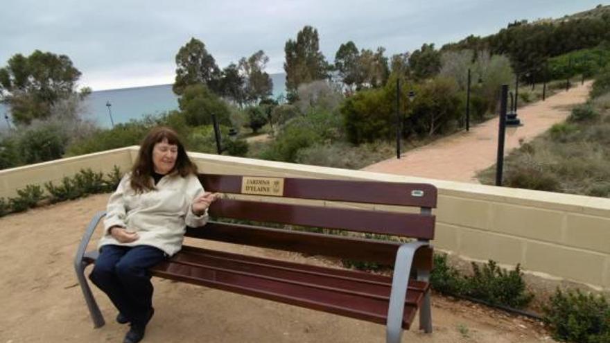 Inauguran los Jardines de Elaine Evans de La Vila