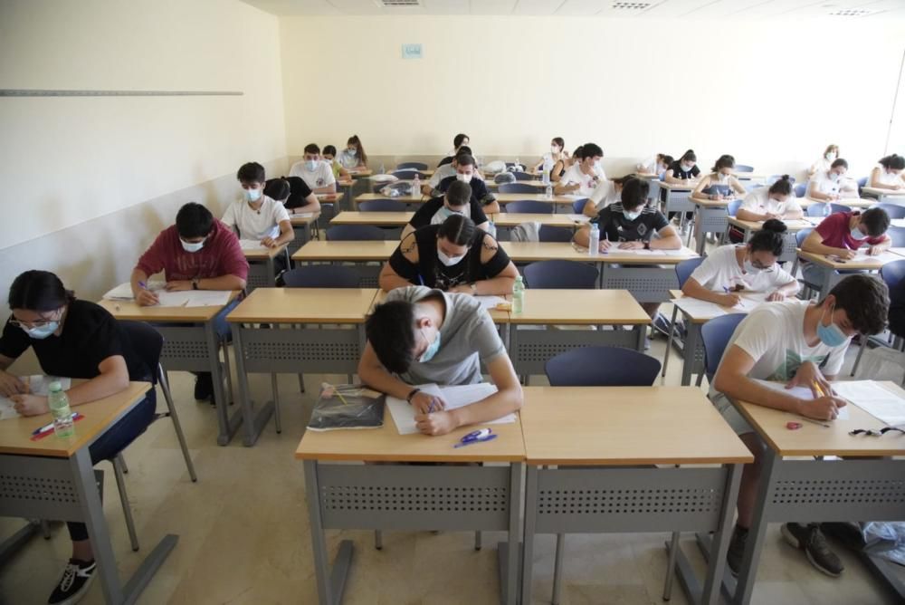 La EBAU arranca en Zamora entre nervios, gel y mascarillas