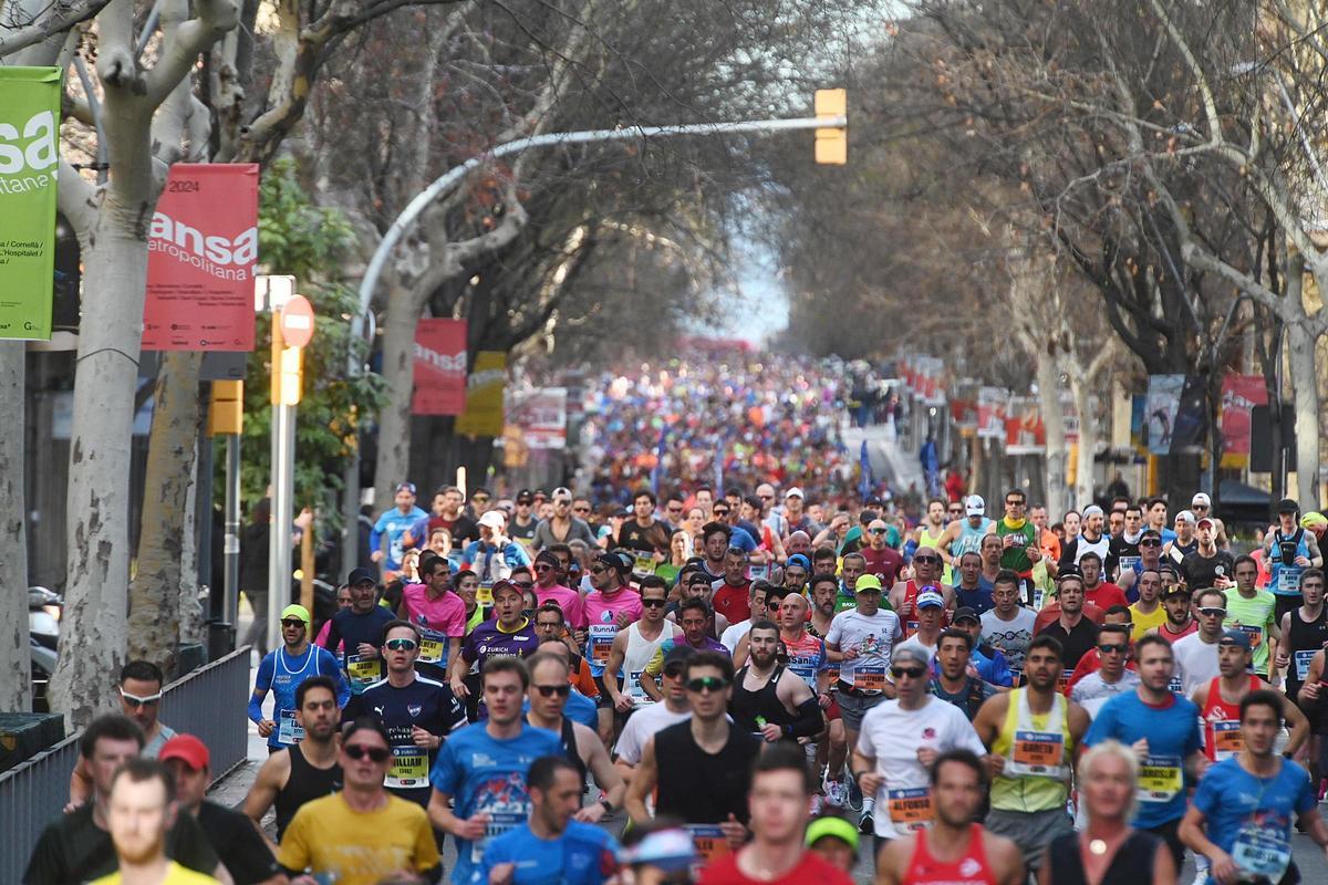 ¿Has participado en la Marató de Barcelona 2024? ¡Búscate en las fotos¡