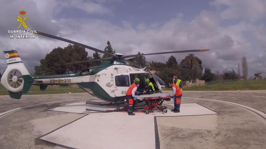 La Guardia Civil auxilia a una mujer que se fracturó la pierna en el Torrent de Pareis