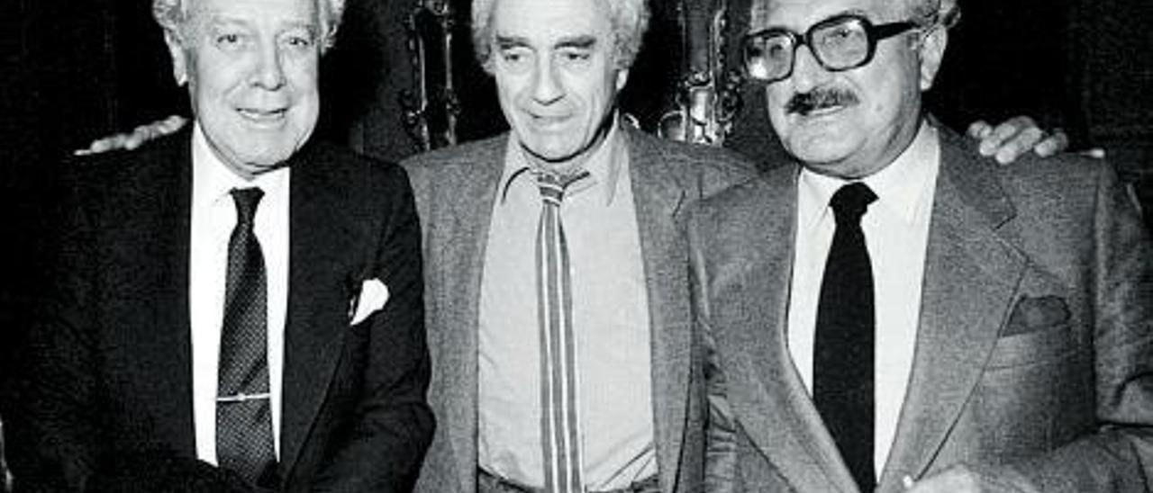 Luis Berlanga, Michelangelo Antonioni y Juan Antonio Bardem, de izquierda a derecha.