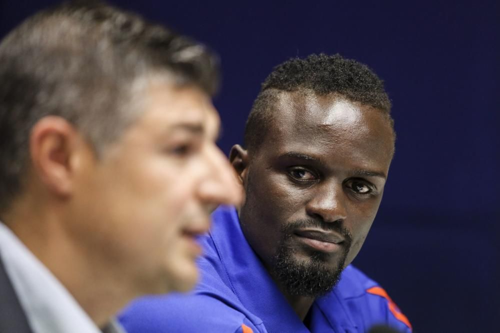 Presentación de Mariga, nuevo Jugador del Real Oviedo