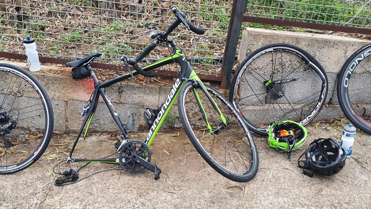 Un ciclista herido en Gran Canaria tras colisionar con una guagua