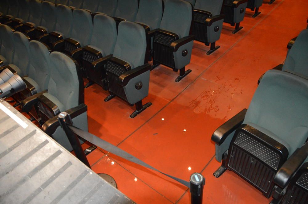 Inundació al Teatre Municipal de Berga