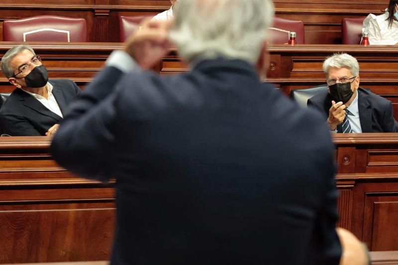 Pleno del Parlamento de Canarias