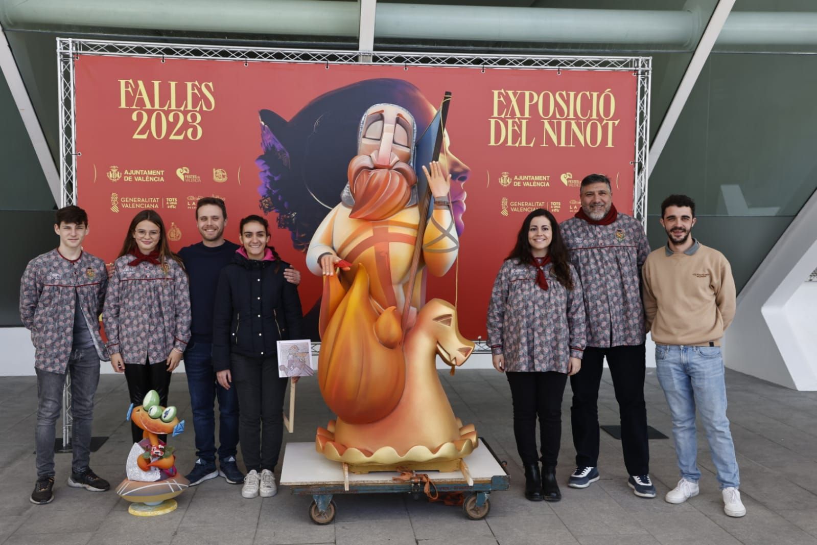 Llegan los primeros "ninots" a la Exposición de Fallas 2023