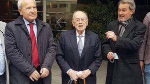 Los expresidentes de la Generalitat José Montilla, Jordi Pujol y Artur Mas.