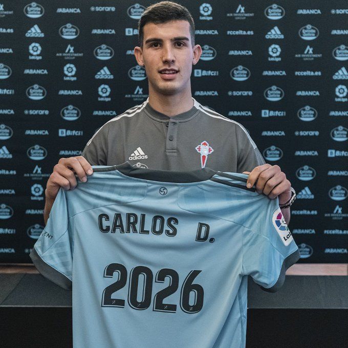 Carlos Domínguez renueva con el Celta por cuatro temporadas