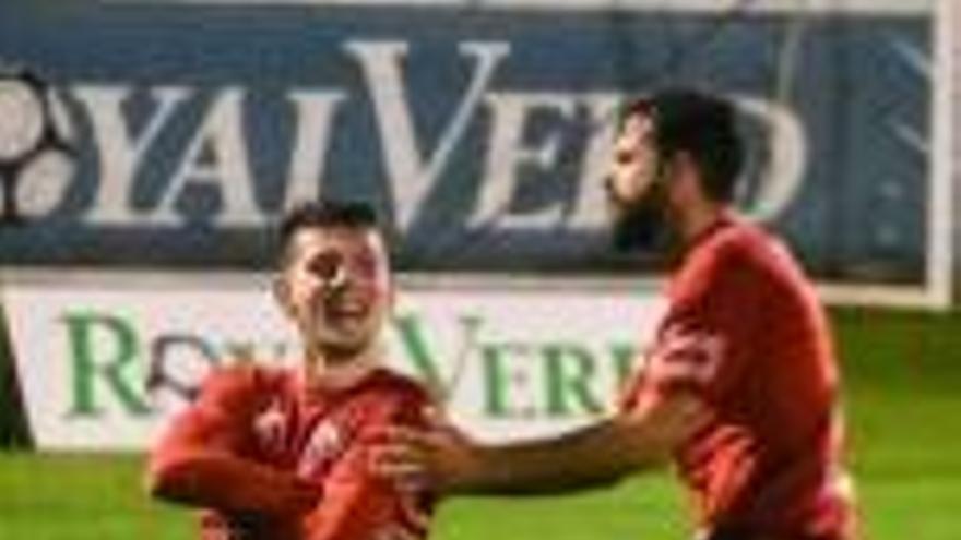 Toril celebra el gol anotat davant l&#039;Hèrcules.