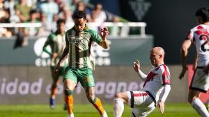 Antony Dos Santos of Real Betis and Isi Palazon of Rayo Vallecano in action during the Spanish league, LaLiga EA Sports, football match played between Real Betis and Rayo Vallecano at La Cartuja stadium on February 21, 2026, in Sevilla, Spain.