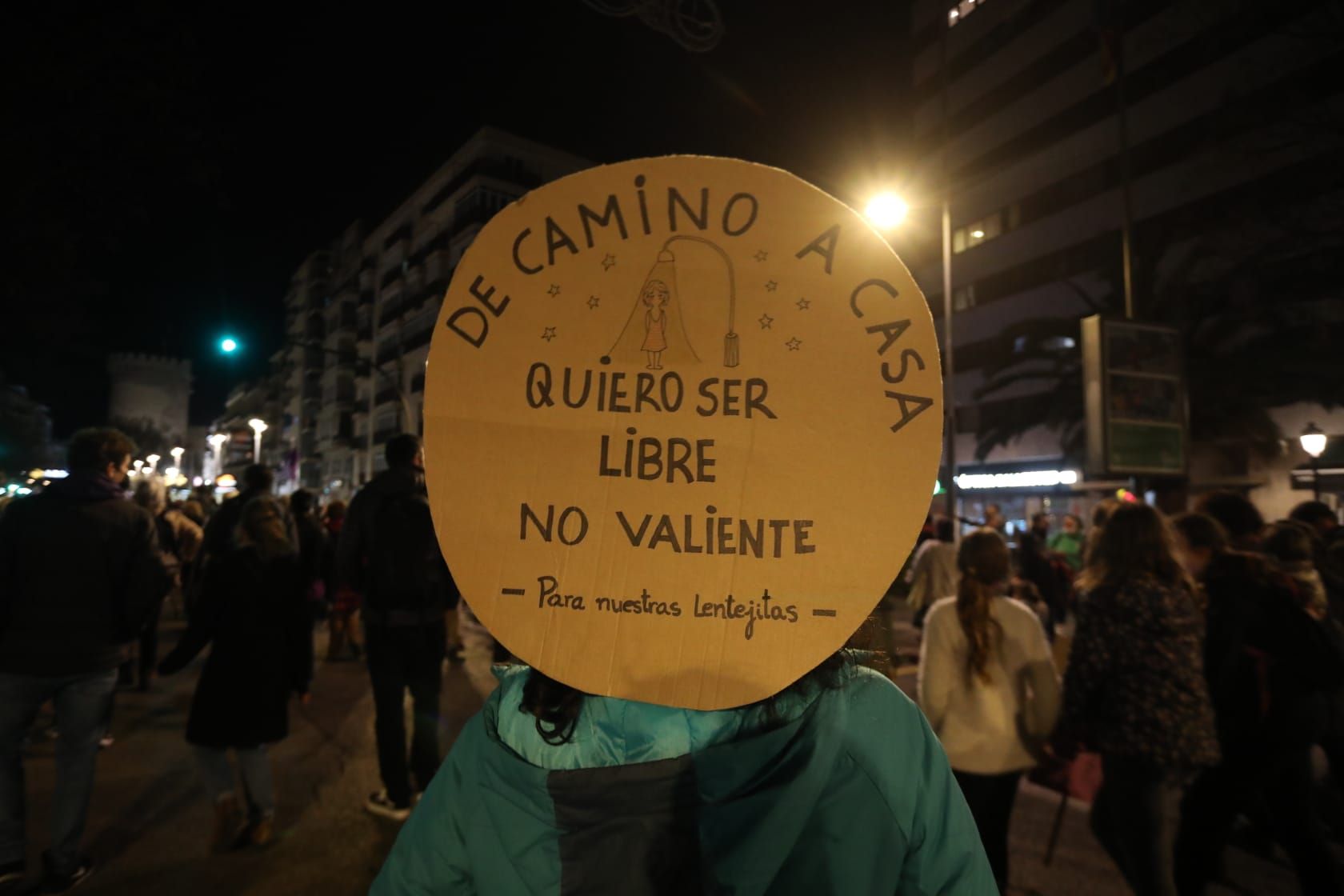 Arranca la manifestación del 8M en València