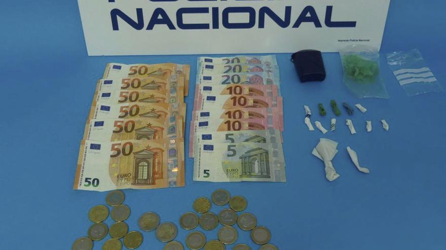 Detenidos dos de los principales ‘trapicheros’ de cocaína y hachís