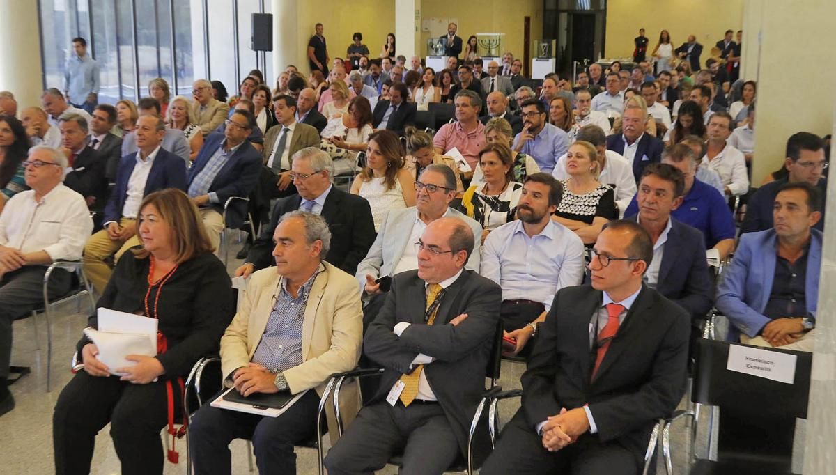 Fotogalería / Presentación del libro '40 años de la Asociación de Joyeros de Córdoba'